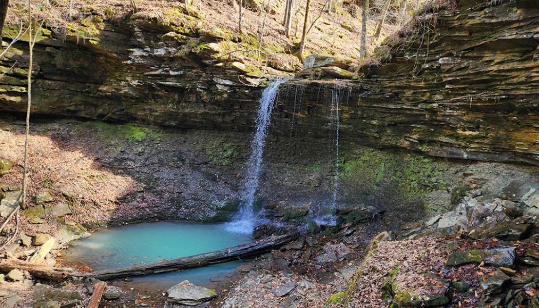 Hike to Pack Rat Falls