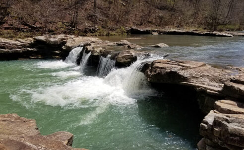 Hike to Kings River Falls
